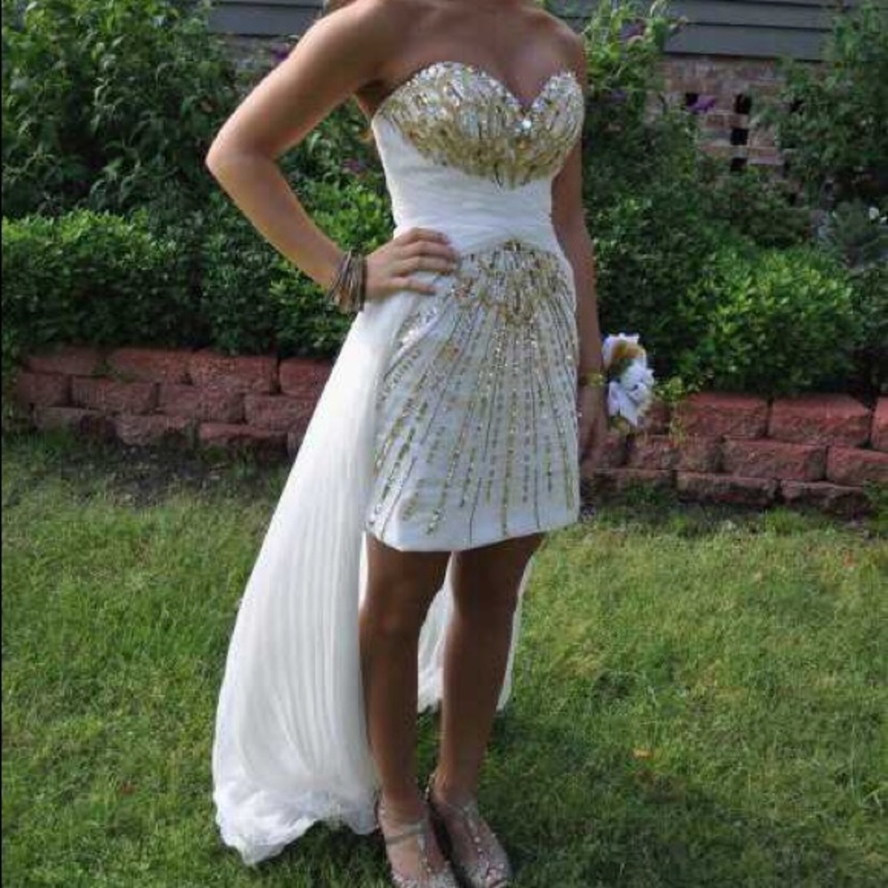 Beautiful white dress